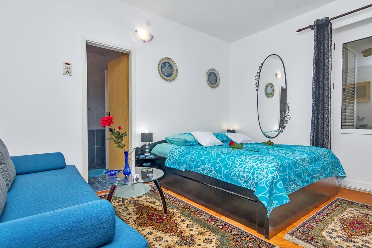 Villa Lory Makarská Exteriér fotografie